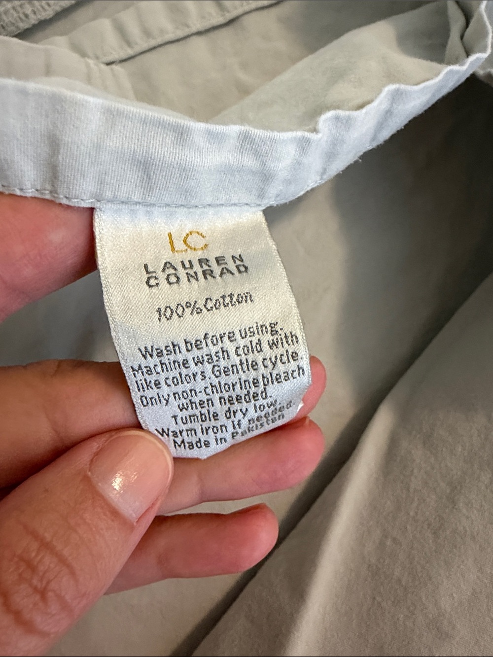 Gray Ruffled Queen Sheet Set - Picture 4 of 7